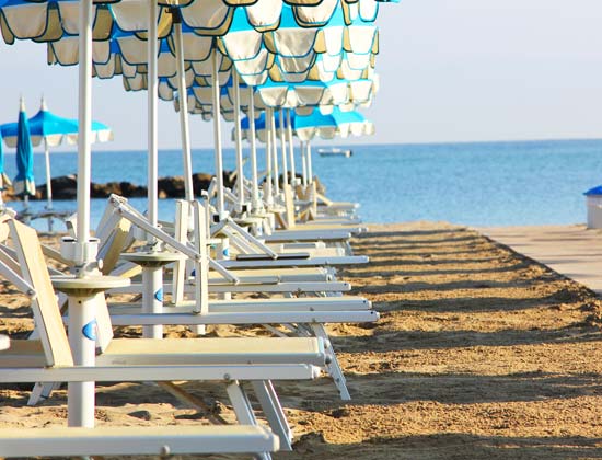 Lettini in spiaggia