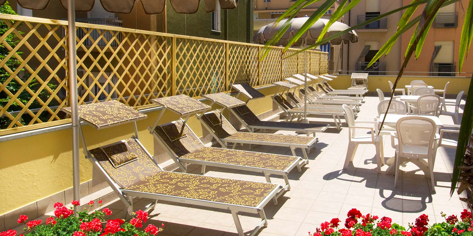 Terrazza solarium dell'hotel